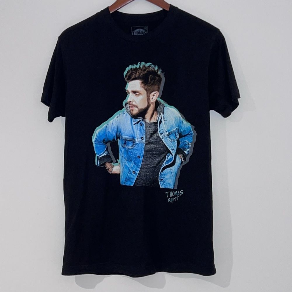 Thomas Rhett tshirt medium